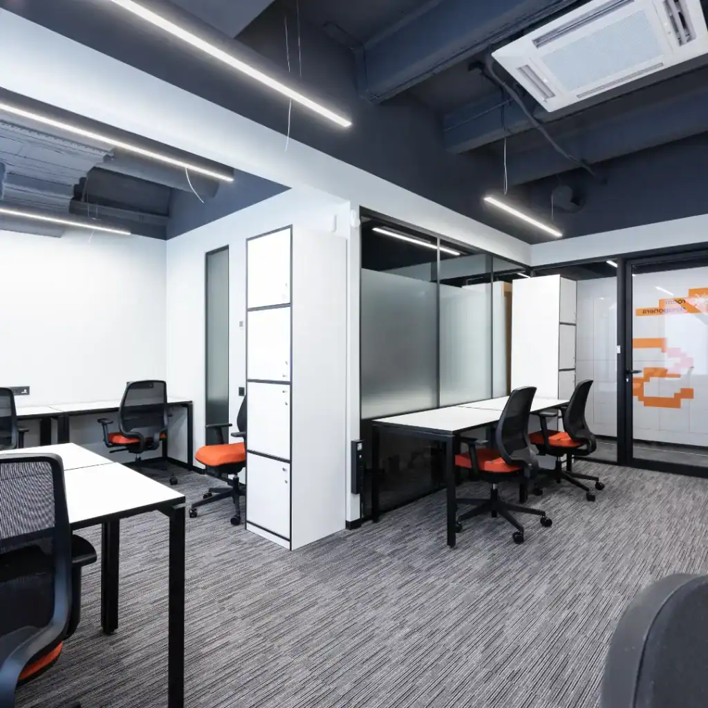 how much does it cost to renovate a commercial building 